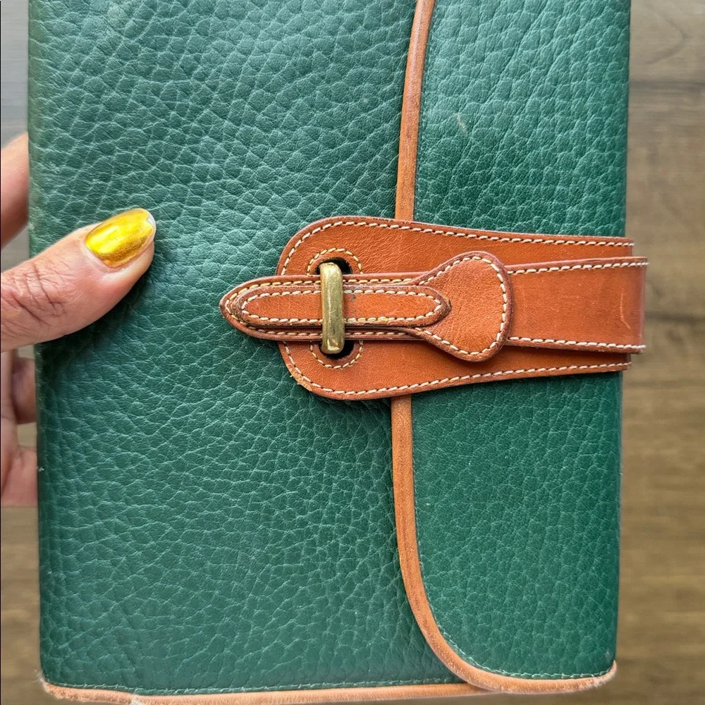 1983 Dooney & Bourke Vintage Green Pebbled Leather Organizer Wallet - Picture 3 of 10